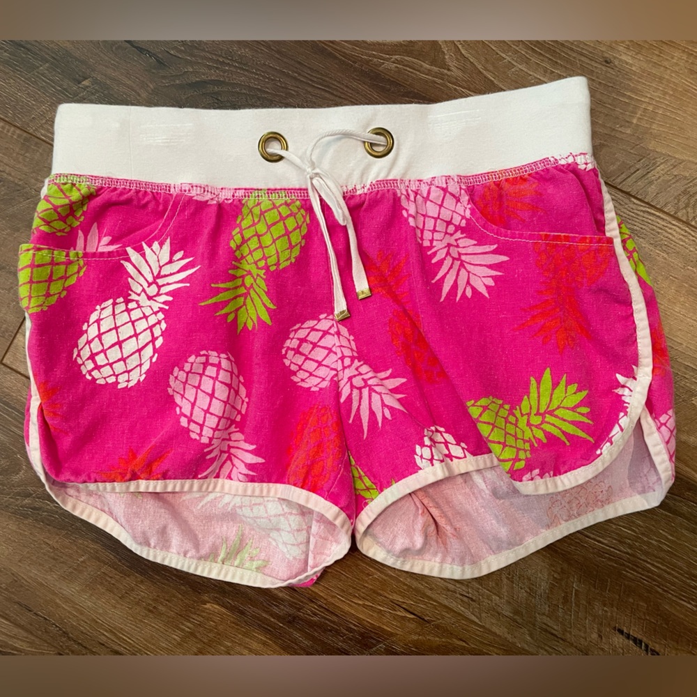 MACBETH COLLECTION  Margaret Josephs Pink Pineapple Shorts  Size M